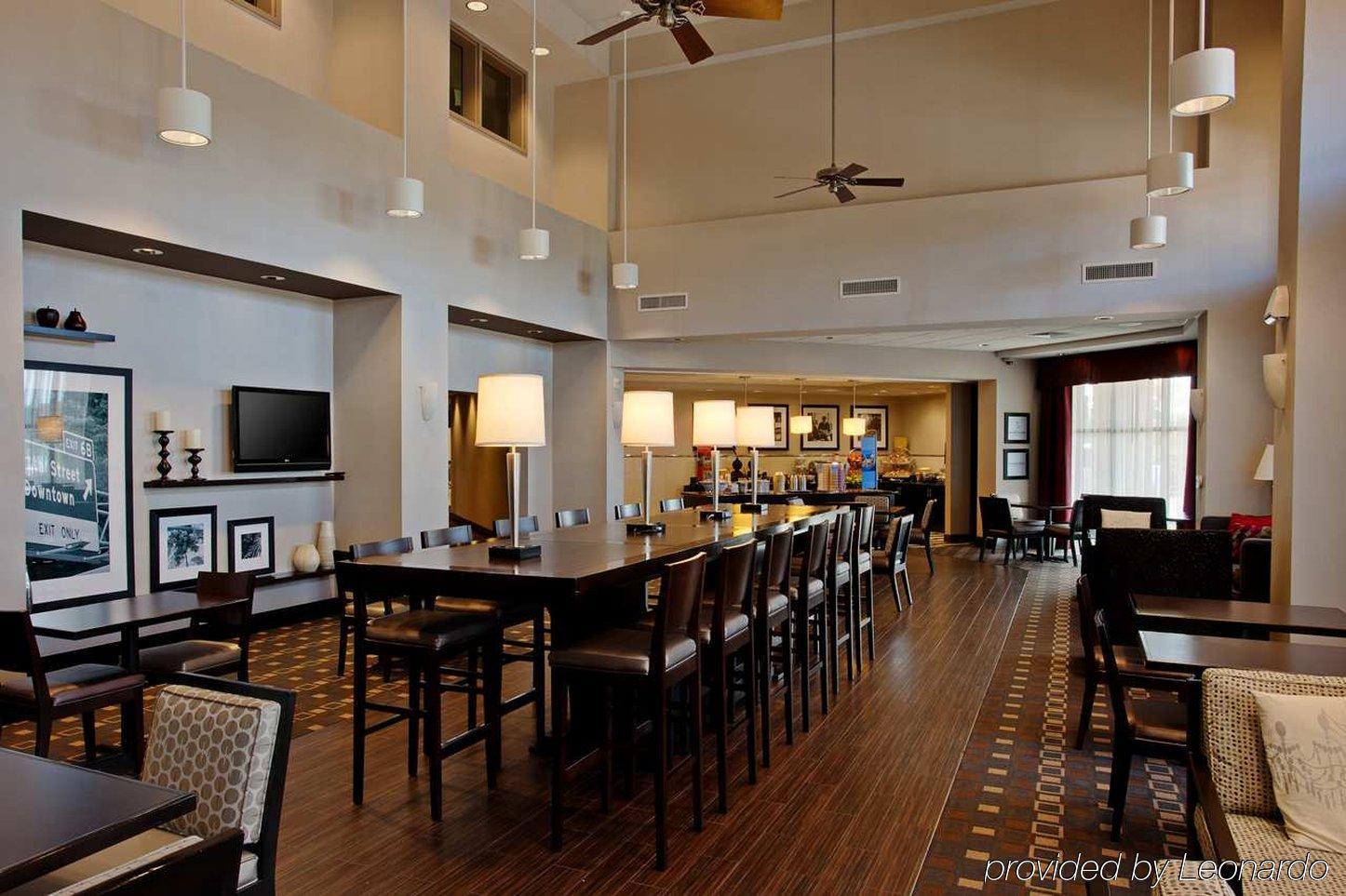 Hampton Inn & Suites San Diego-Poway Restoran fotoğraf
